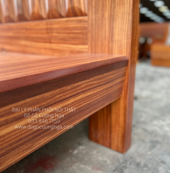 Giường Ngủ Kiểu Nhật Chân Quỳ Gỗ Cẩm Cao Cấp 