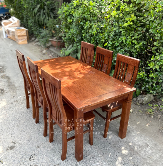 Bàn Ăn Gỗ Sồi Nga 6 Ghế Lau Màu Óc Chó BG 11-8