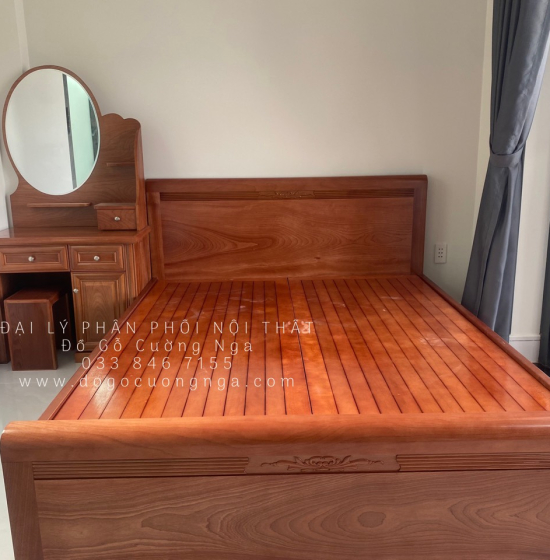 Giường gỗ xoan đào vạt phản - chỉ hoa 