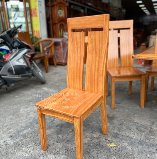 Bàn Ăn Gỗ Gõ Đỏ 8 Ghế Cao Cấp BG 11-18