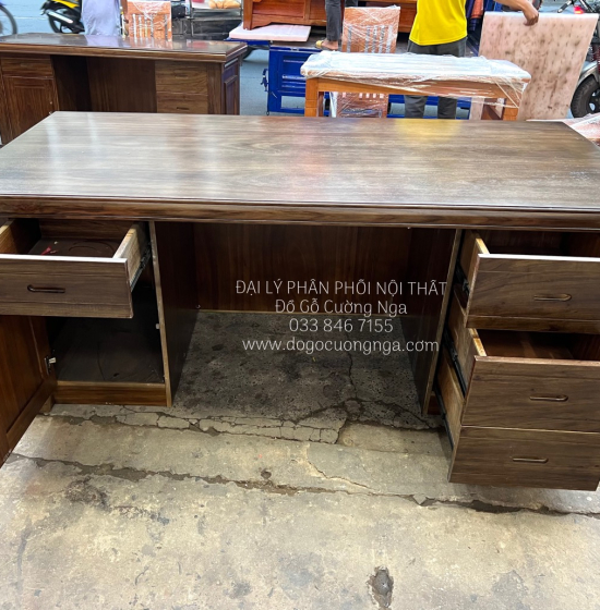 Bàn Làm Việc Gỗ Hương Xám 1m67 Màu Óc Chó GĐ 21.23