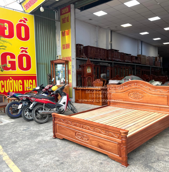 Giường Ngủ Gỗ Xoan Đào Cao Cấp - Vạt Lan 