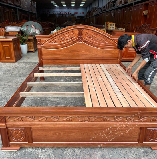 Giường Ngủ Gỗ Xoan Đào Tân Cổ Đẹp Giá Rẻ - Vạt Lan 