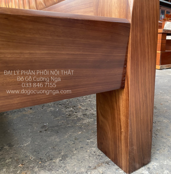 Giường Ngủ Gỗ Hương Xám Kiểu Nhật Hiên Đại - Màu Óc Chó 