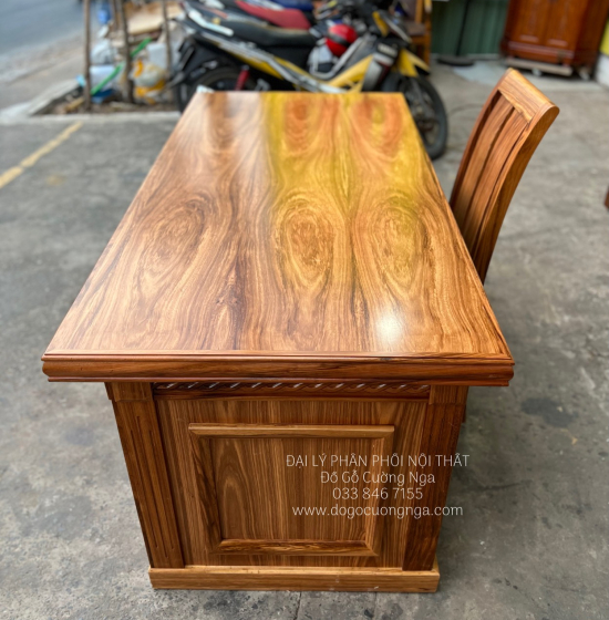 Bàn Ghế Làm Việc Giám Đốc Gỗ Hương Xám 1m6 - GĐ 21.13