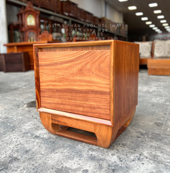 Tủ Táp Đầu Giường Gỗ Cẩm Vân Hiện Đại - Chân Quỳ 