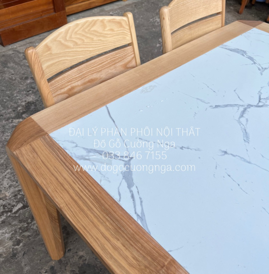 Bàn Ăn Gỗ Sồi Nga 4 Ghế Mặt Đá Bền Đẹp 