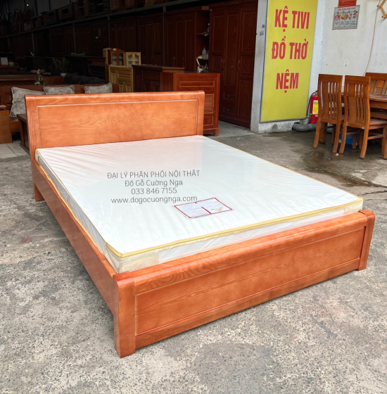 Giường Ngủ Gỗ Sồi Nga Giá Rẻ Vạt Lan 1m6 Mẫu Trơn 