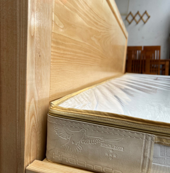 Giường Gỗ Sồi Nga 1m2x2m Giá Rẻ - Màu Tự Nhiên 