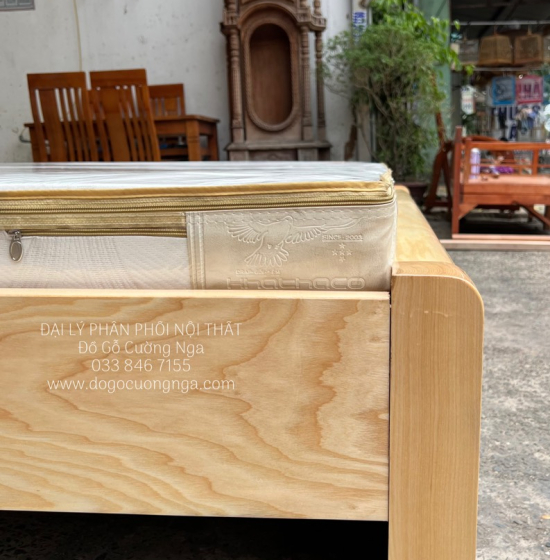 Giường Ngủ Gỗ Sồi Nga Phản Thưa Giá Rẻ - Mẫu Trơn 
