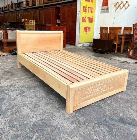 Giường Gỗ Sồi Nga 1m2x2m Giá Rẻ - Màu Tự Nhiên 