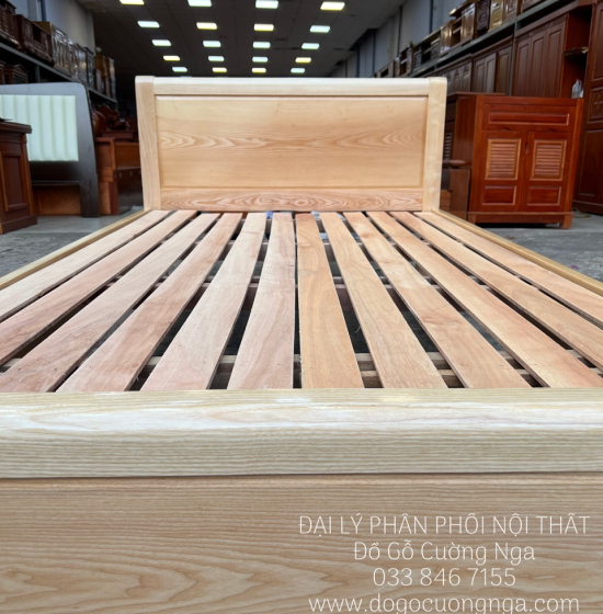 Giường Gỗ Sồi Nga 1m2x2m Giá Rẻ - Màu Tự Nhiên 