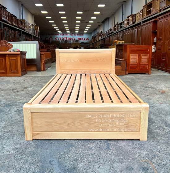 Giường Gỗ Sồi Nga 1m2x2m Giá Rẻ - Màu Tự Nhiên 