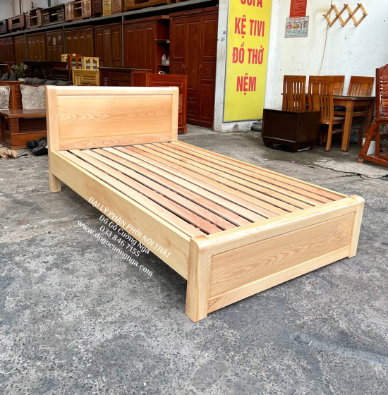 Giường Gỗ Sồi Nga 1m2x2m Giá Rẻ - Màu Tự Nhiên 