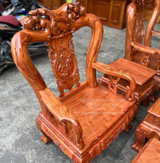 Bộ Bàn Ghế Salon Gỗ Hương Đá Mặt Liền Nguyên Tấm 10 Trạm Đào 6 Món 
