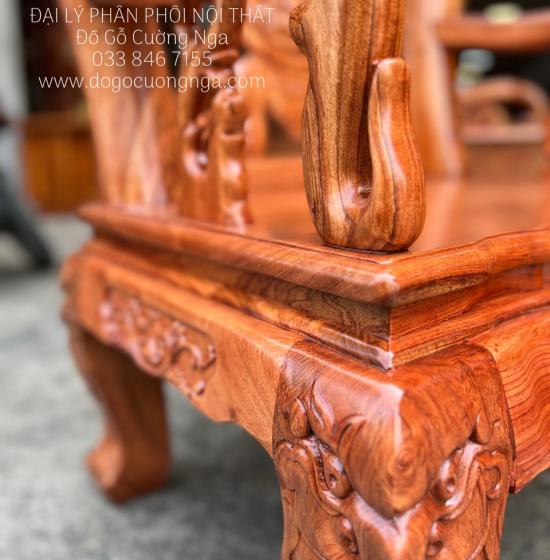 Bộ Bàn Ghế Salon Gỗ Hương Đá Mặt Liền Nguyên Tấm 10 Trạm Đào 6 Món 