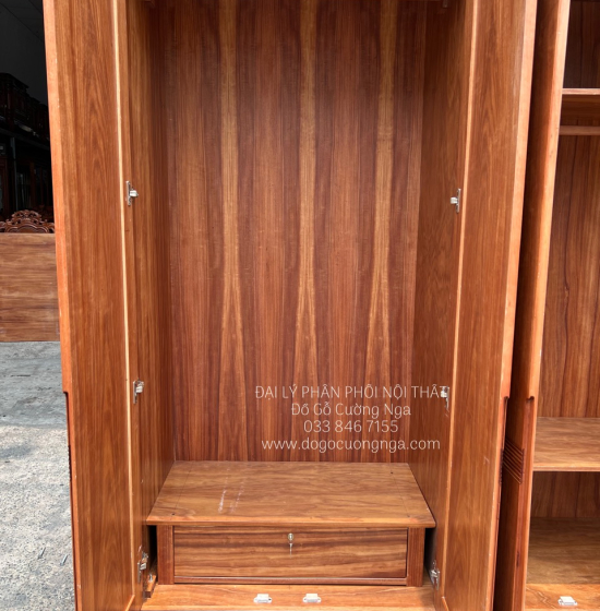 Tủ Quần Áo Gỗ Cẩm Vân 4 Cánh Góc Cao 2 Tầng CV29.1