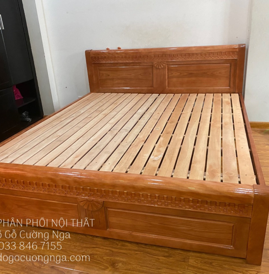 Giường gỗ sồi nga vạt lan màu cánh gián - mẫu quạt 
