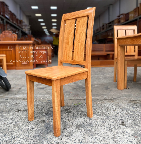 Bộ Bàn Ăn Gỗ Gõ Đỏ Hiện Đại 8 Ghế Mặt Liền 