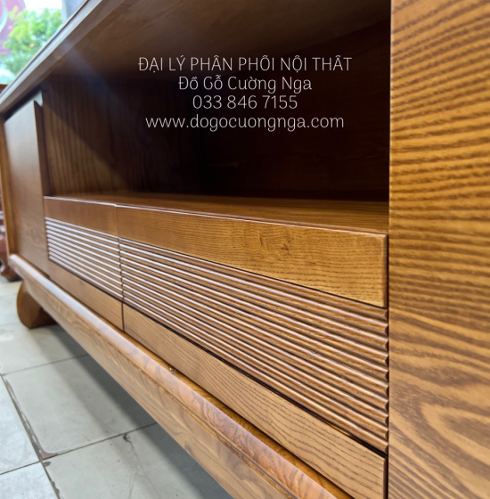 Kệ Tivi Gỗ Sồi Nga Hiện Đại Lau Màu Sơn Inchem Cao Cấp