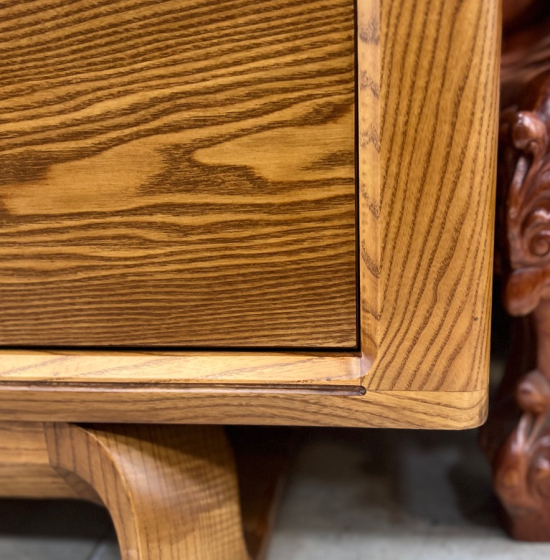 Kệ Tivi Gỗ Sồi Nga Hiện Đại Lau Màu Sơn Inchem Cao Cấp