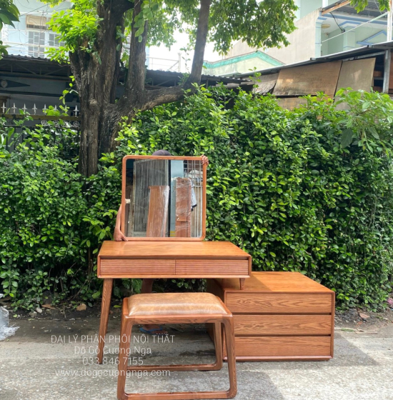 Bàn Phấn Trang Điểm Gỗ Sồi Nga Lau Màu Cao Cấp Mẫu Mới Nhất