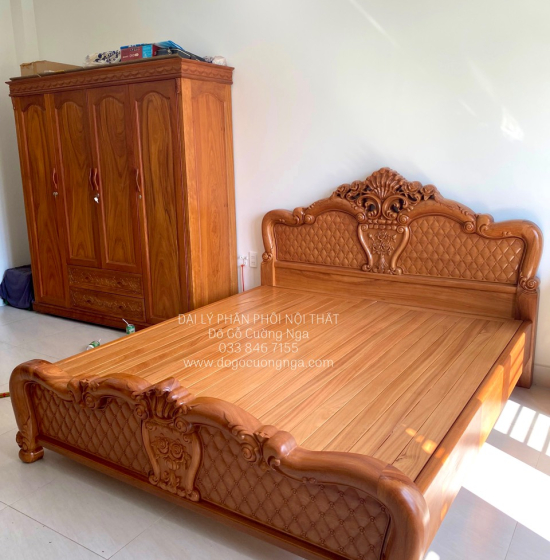 Giường gỗ gõ đỏ cao cấp vạt phản thưa - mẫu hoa hồng 