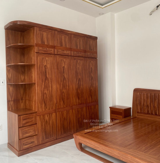 Tủ Quần Áo Gỗ Cẩm Vân 4 Cánh Góc Cao 2 Tầng CV29.1