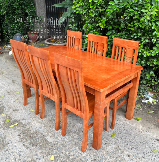 Bộ bàn ăn gỗ Sồi Nga 1m6 mặt liền giá rẻ BG 067