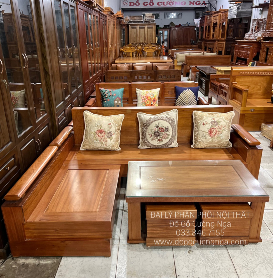 Bộ Sofa Gỗ Gõ Đỏ 2m1x1m65 - Tay Trứng Hiện Đại