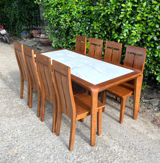 Bộ Bàn Ăn Gỗ Sồi Nga Mặt Đá 8 Ghế Màu Óc Chó Sang Trọng 