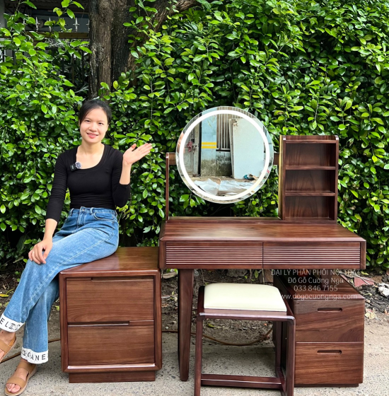 Bàn Trang Điểm Gỗ Óc Chó 1m Hiện Đại Gương Đèn Tinh Tế