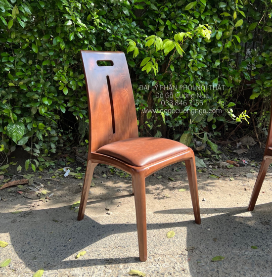 Bàn Ăn Gỗ Sồi Nga Lau Màu Óc Chó 10 Ghế Nệm Cao Cấp 