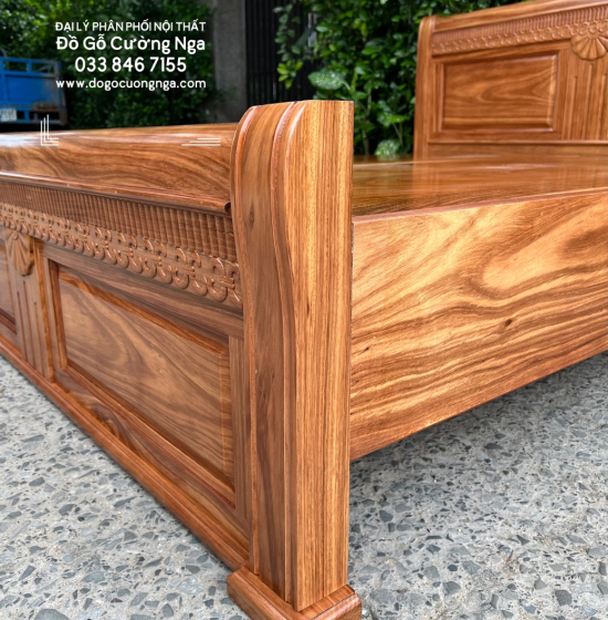 Giường gỗ hương xám vạt phản liền - mẫu quạt 