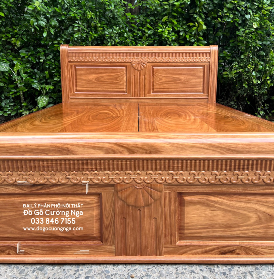 Giường gỗ hương xám vạt phản liền - mẫu quạt 