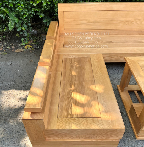 Ghế Sofa Gỗ Sồi Nga 2m3x2m Góc Chữ L Tựa Trơn 