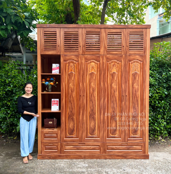 Tủ Áo Gỗ Cẩm Vân Cao Cấp 4 Cánh Áp Trần Sang Trọng 