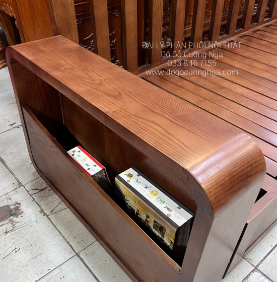 Sofa Giường Gấp Gỗ Sồi Màu Óc Chó Kèm Nệm