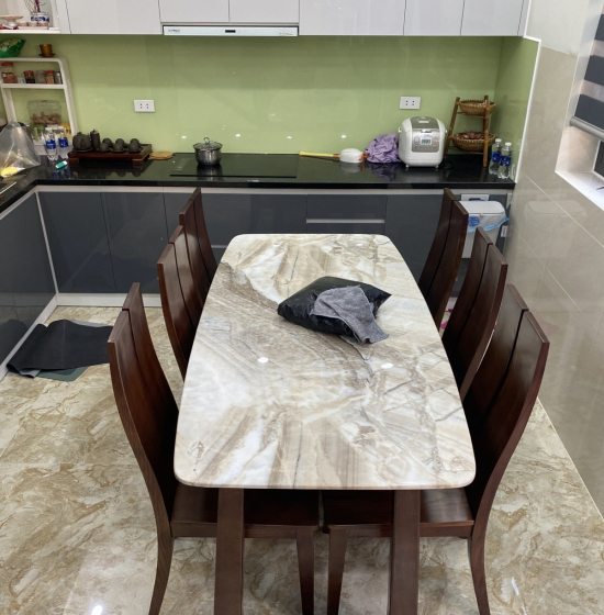 Bộ Bàn Ăn Gỗ Sồi Nga Mặt Đá 6 Ghế Hiện Đại 