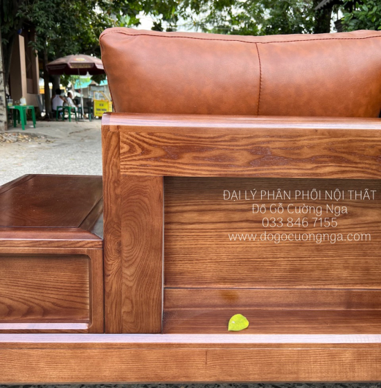 Bàn Ghế Sofa Gỗ Sồi Nga 2 Văng Màu Óc Chó Chân Choãi Sang Trọng 
