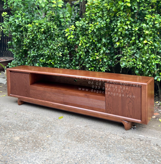 Kệ Tivi Gỗ Sồi Nga Lau Màu Óc Chó 2m5 Chân Xoắn Sang Trọng 