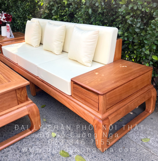 Sofa Gỗ Gõ Đỏ Một Văng Chân Choãi Kèm Nệm Cao Cấp 