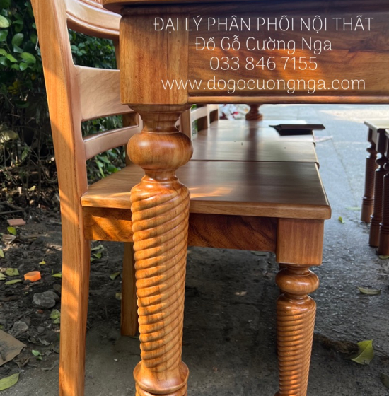  Bàn Ăn Gỗ Gõ Đỏ 8 Ghế Mẫu Mới Sang Trọng 