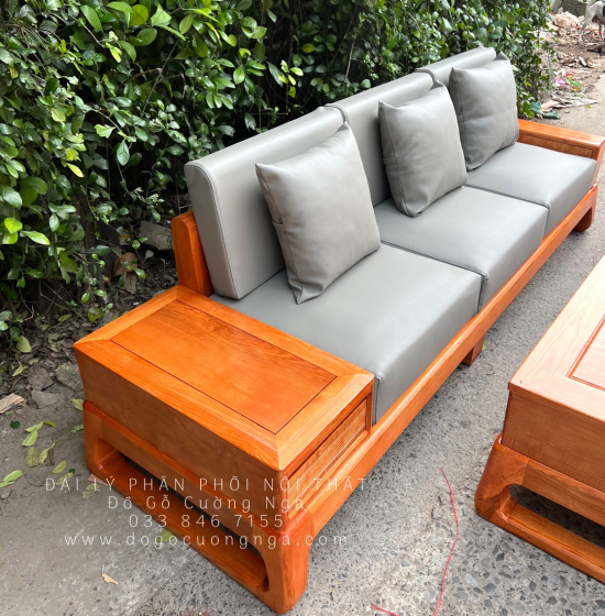 Bộ Bàn Ghế Sofa Gỗ Sồi Nga Chân Choãi 3 Chi Tiết Kèm Nệm 