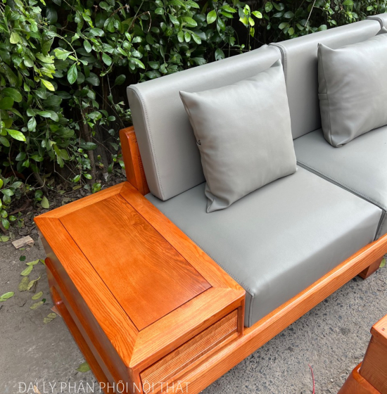 Bộ Bàn Ghế Sofa Gỗ Sồi Nga Chân Choãi 3 Chi Tiết Kèm Nệm 