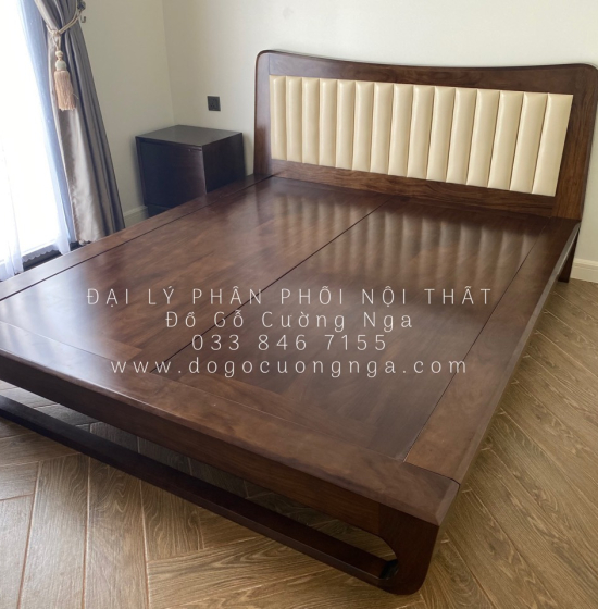 Giường Ngủ Chân Quỳ Gỗ Hương Xám Bọc Nệm Màu Óc Chó 