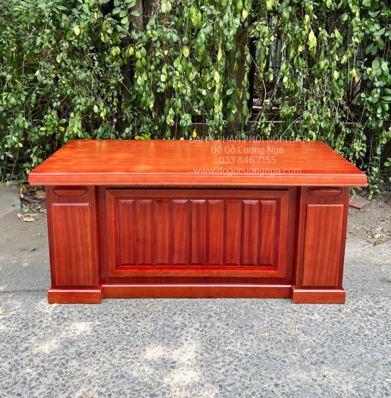 Bàn Ghế Làm Việc Giám Đốc Gỗ Xoan Đào 1m67 Cao Cấp Sang Trọng 