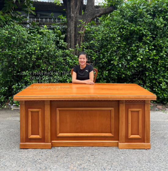 Bộ Bàn Ghế Giám Đốc Làm Việc Gỗ Gõ Đỏ 1m87 Sang Trọng 