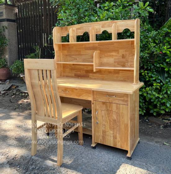 Bàn Học Sinh Có Giá Sách Gỗ Thông Giá Rẻ 