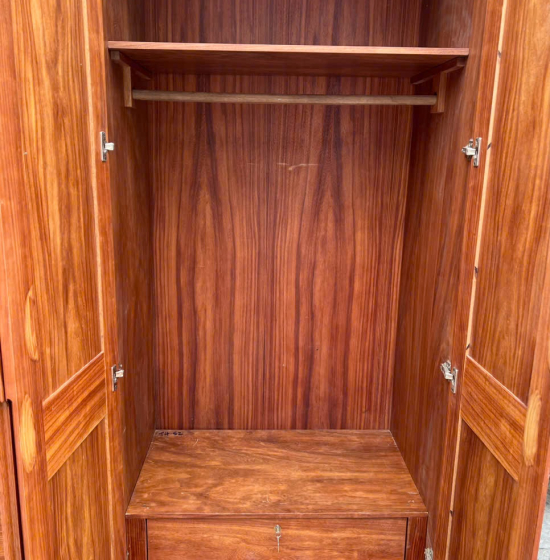 Tủ Quần Áo Gỗ Cẩm Vân 4 Cánh Kết Hợp Góc Trang Trí Hiện Đại 